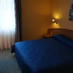 Szálloda Le Fleuri Chauvigny