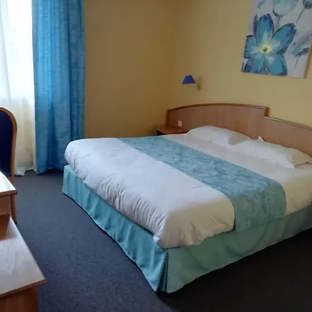 Le Fleuri Hotel Chauvigny